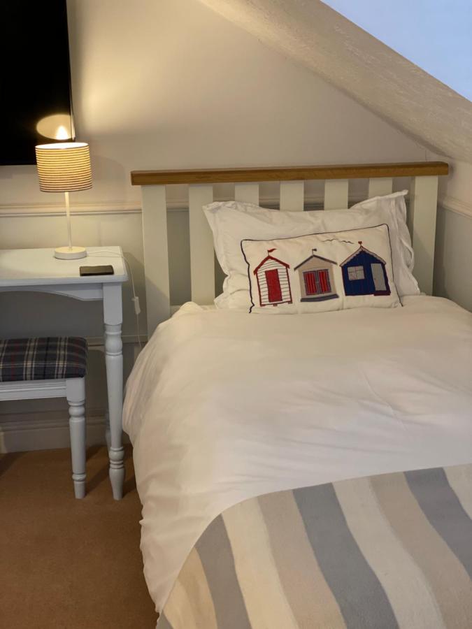 Blackthorn Farm Bed and Breakfast Holyhead Eksteriør billede